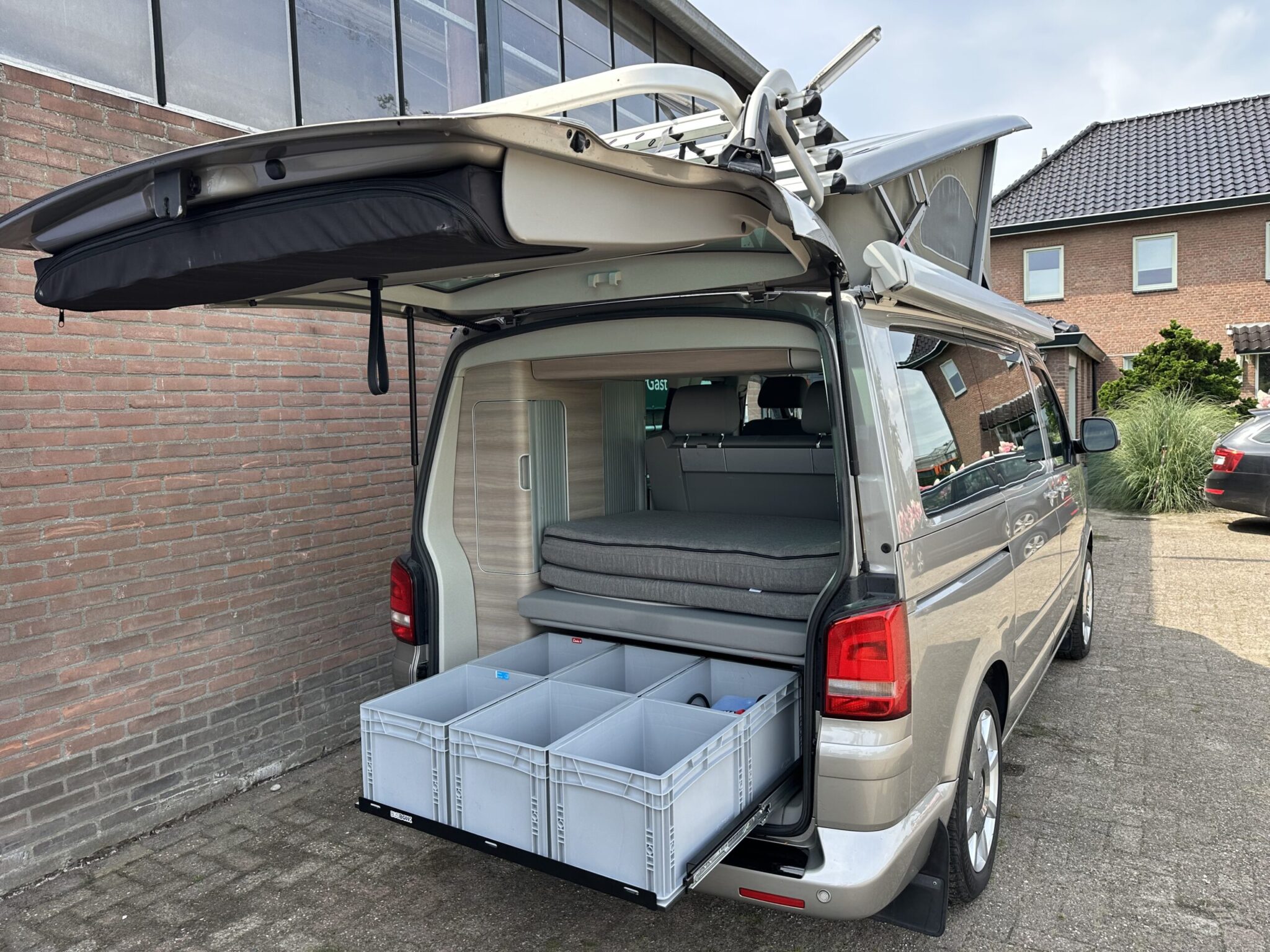 VW T5 California Ocean 180pk - Afbeelding 6